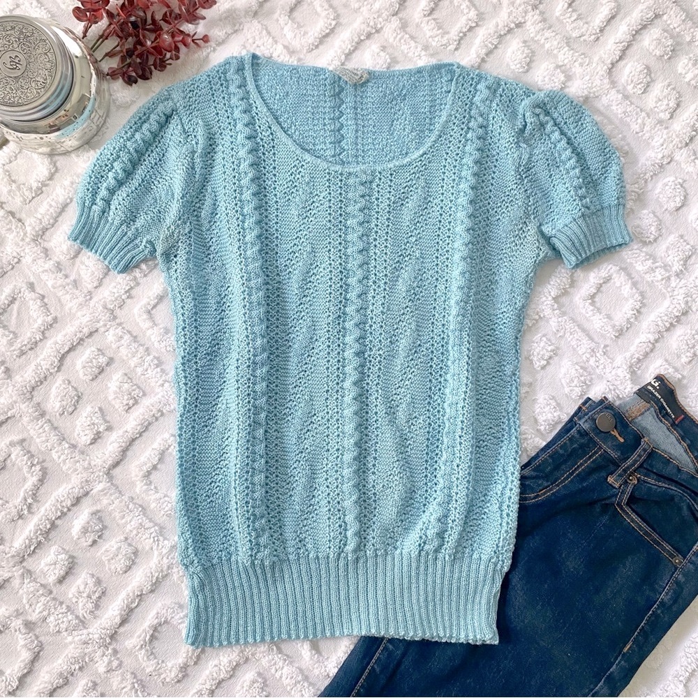 VINTAGE 1970s Light Blue Short Sleeve Sweater